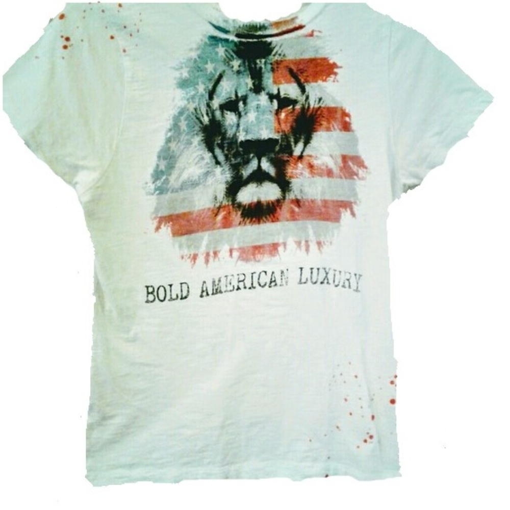 Loyalty and Heart graphic Tee - Picture 2 of 3